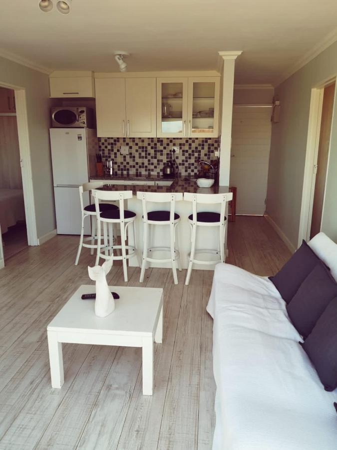 Getaway To Hermanus Beach Club Appartement Buitenkant foto