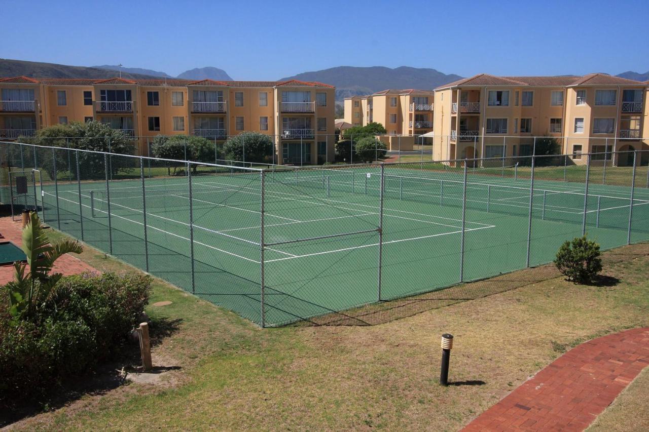 Getaway To Hermanus Beach Club Appartement Buitenkant foto