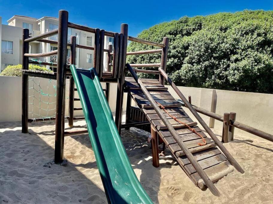 Getaway To Hermanus Beach Club Appartement Buitenkant foto
